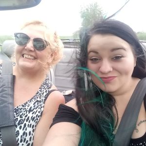 Meet your Posher, Renee